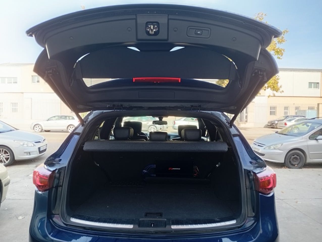 INFINITI FX