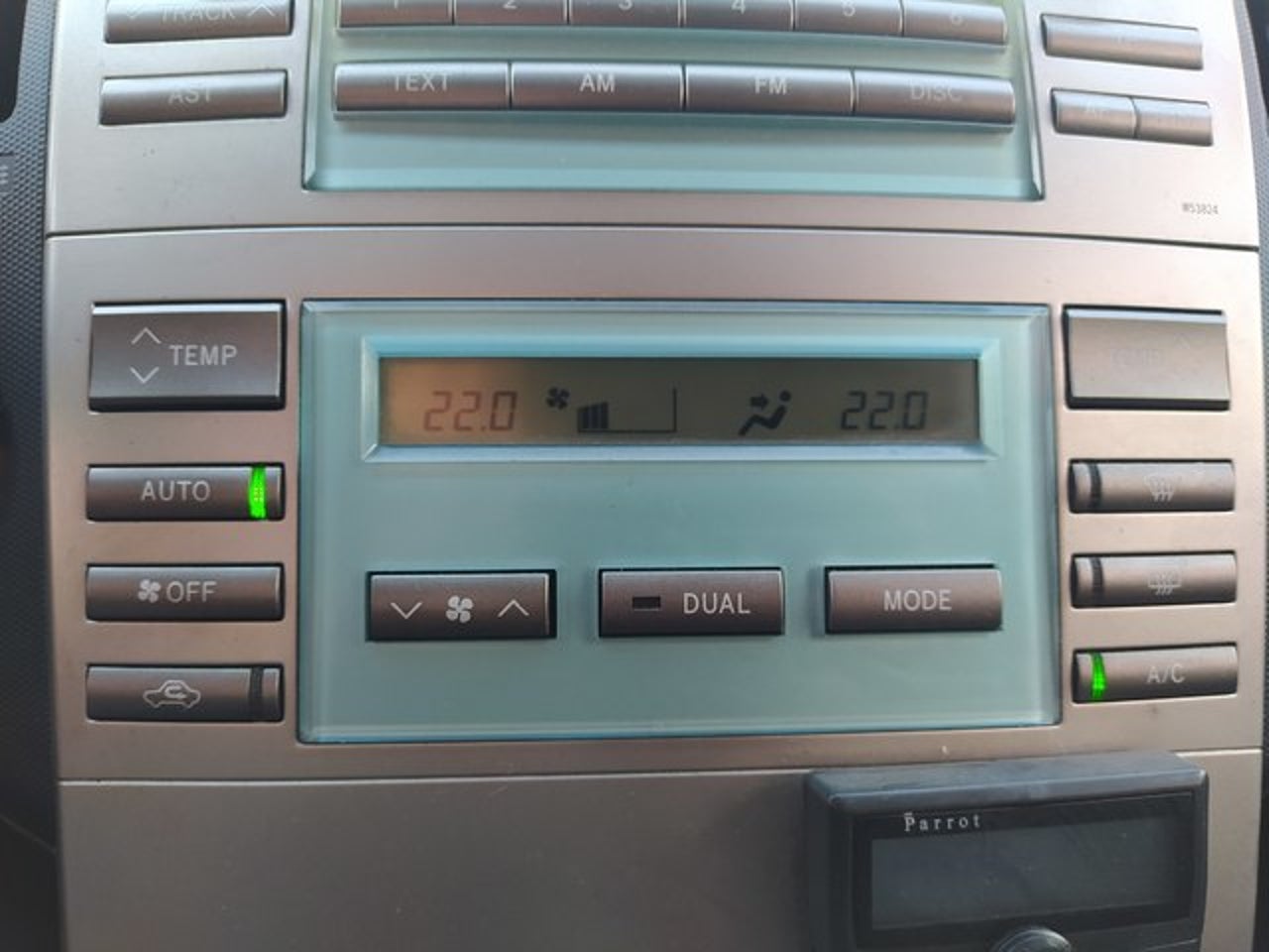 TOYOTA Corolla Verso