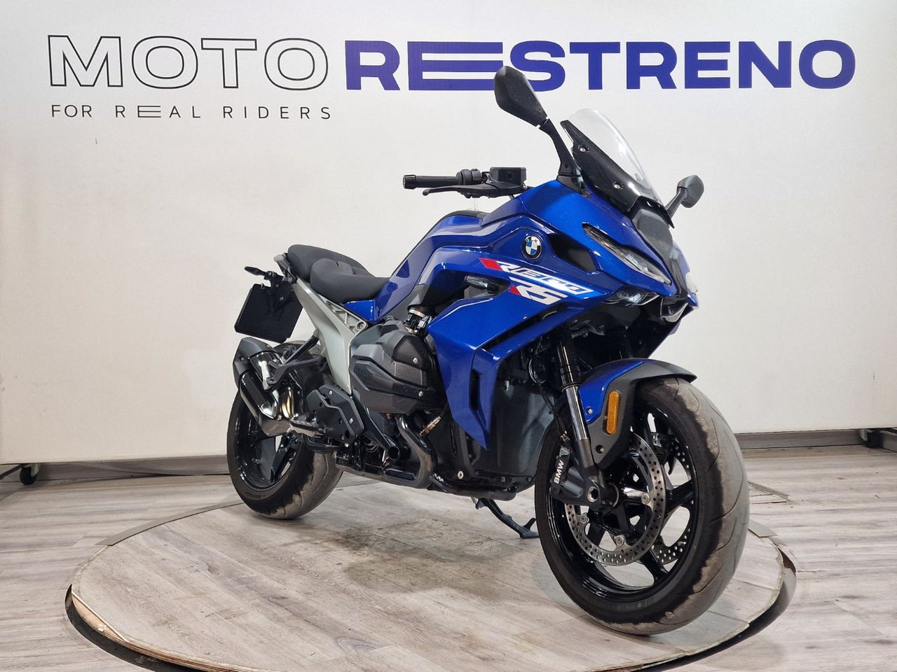 Ver moto BMW R 1300 RSVersión 2025