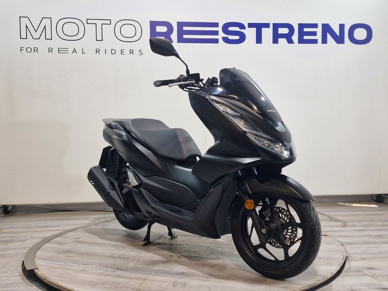 Ver moto HONDA PCX 125Versión 2021 - 2024