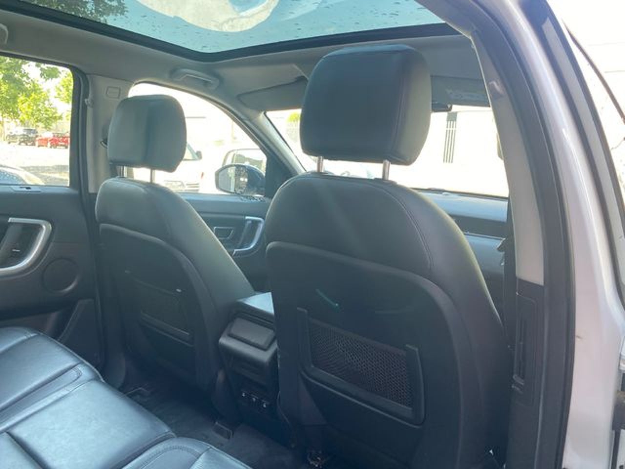 LAND-ROVER Discovery Sport