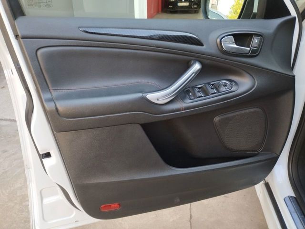 FORD SMAX