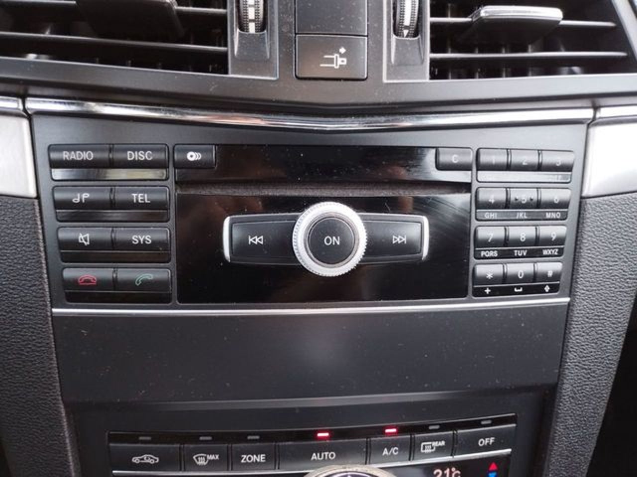 MERCEDES-BENZ Clase E