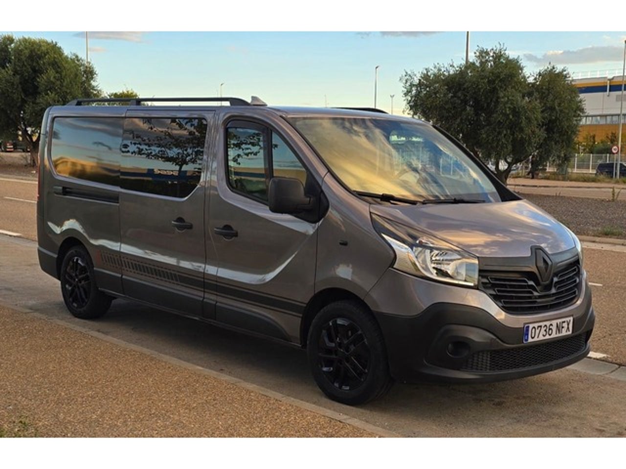 RENAULT Trafic