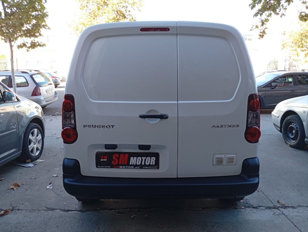 PEUGEOT Partner