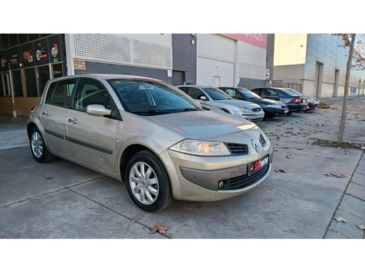 RENAULT Megane