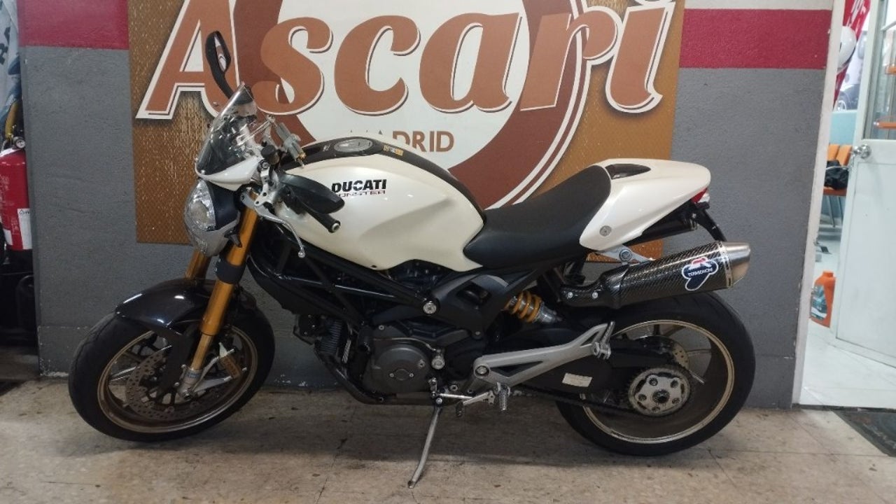 DUCATI MONSTER 1100 Versión 2008 - 2010