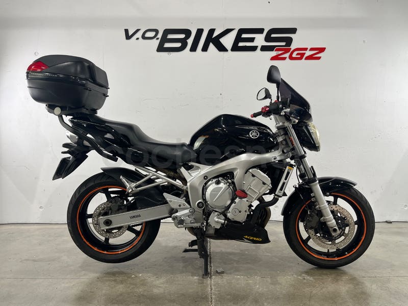 YAMAHA FZ6 S Versión 2004 - 2007