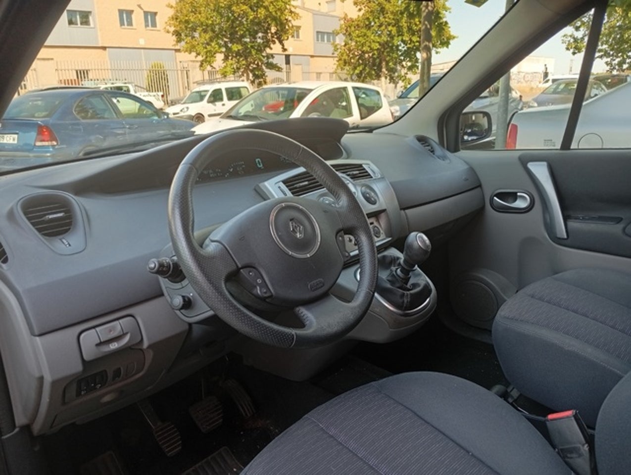 RENAULT Grand Scenic