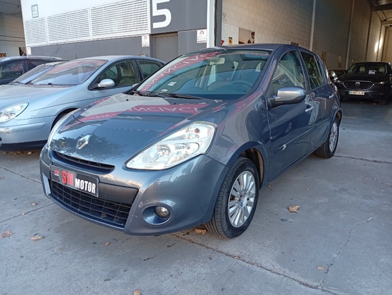 RENAULT Clio