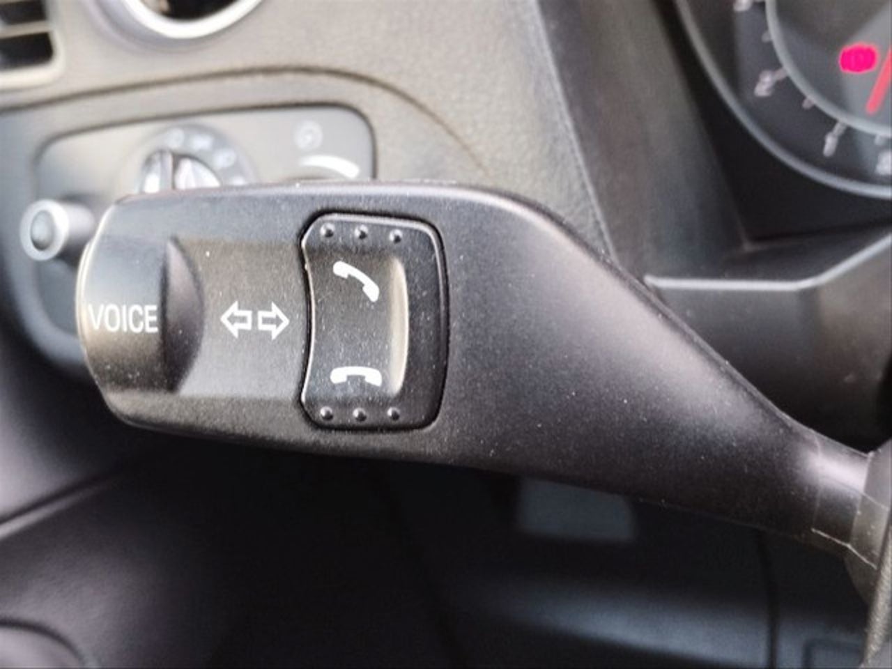 FORD SMAX