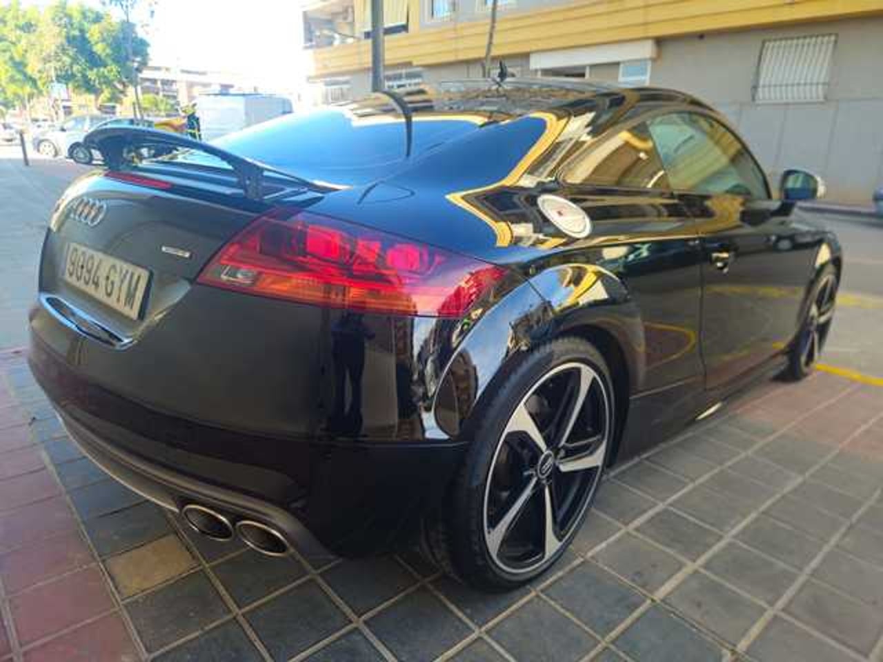 AUDI TT