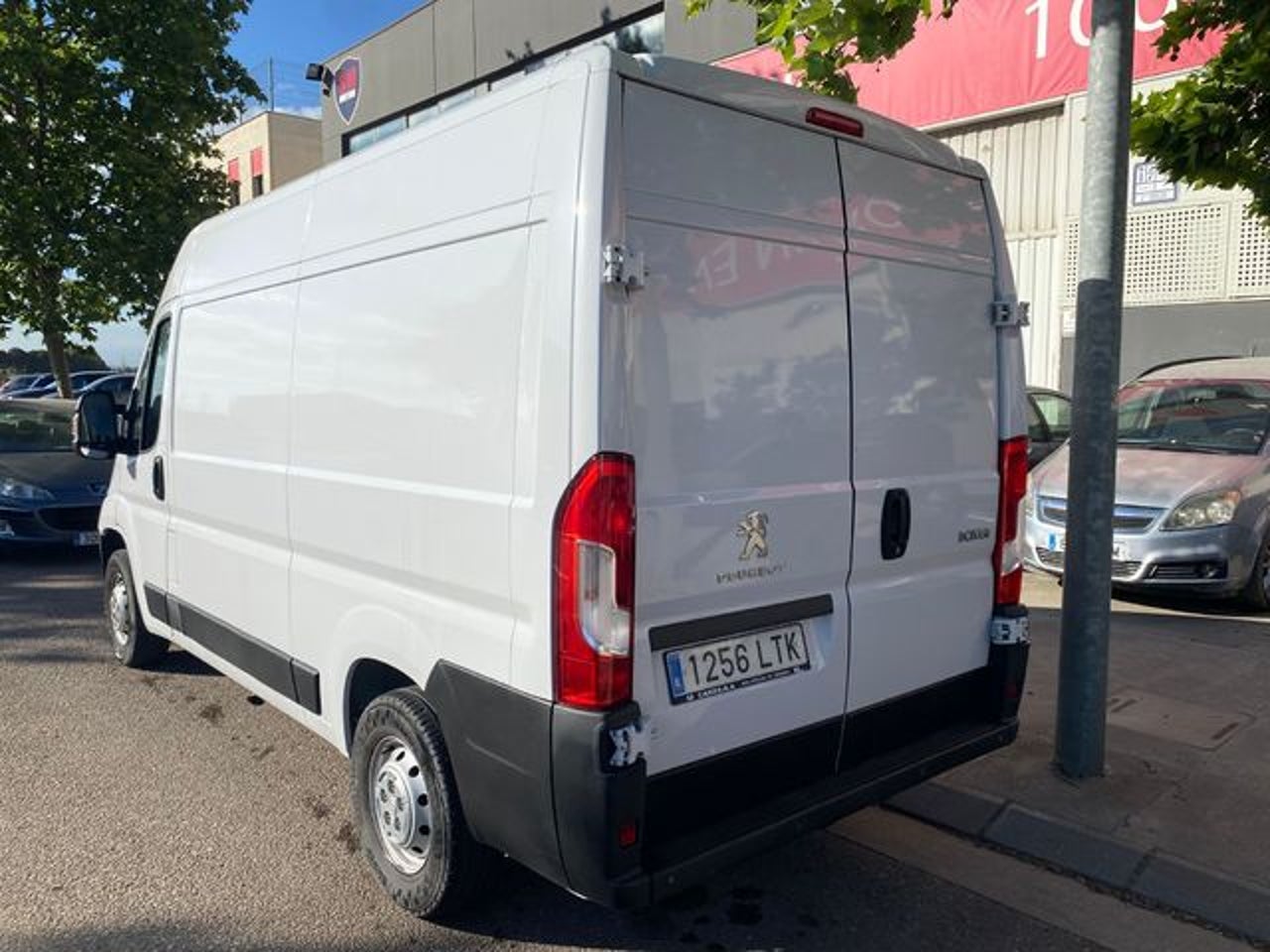 PEUGEOT Boxer