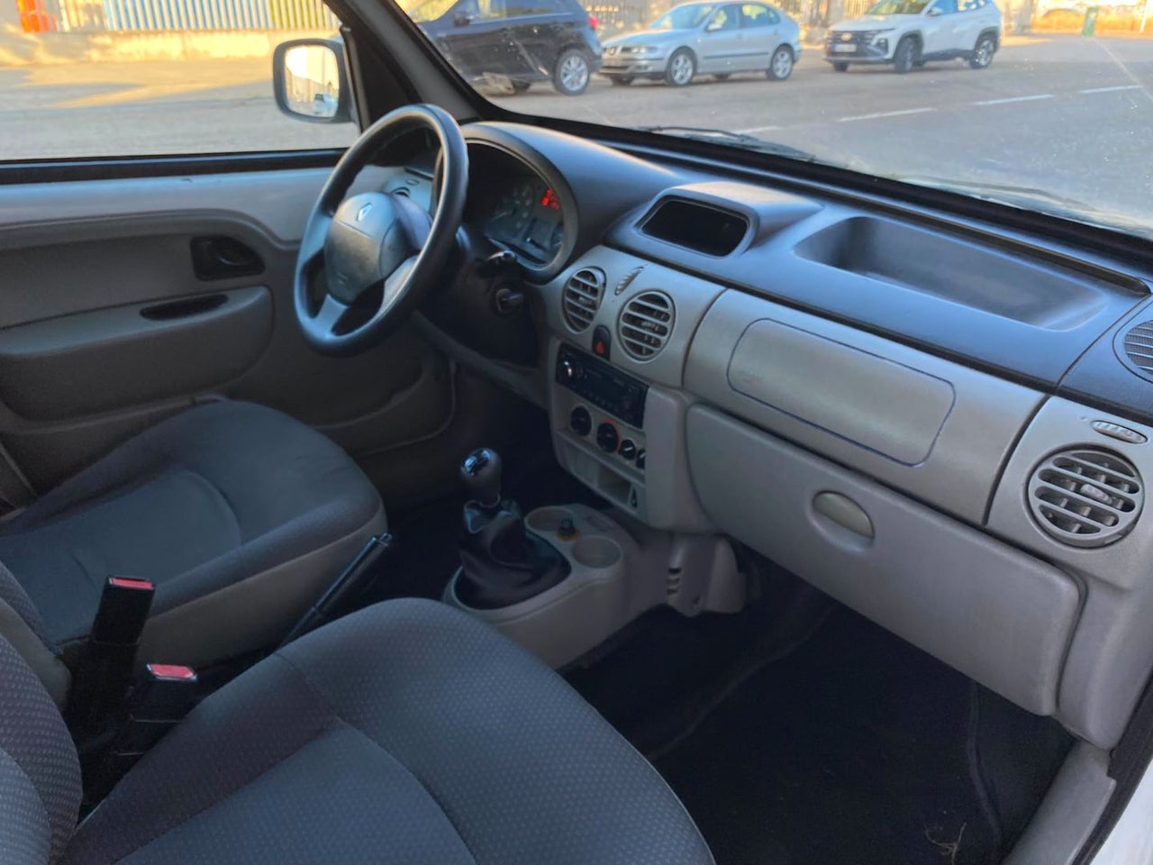 RENAULT Kangoo