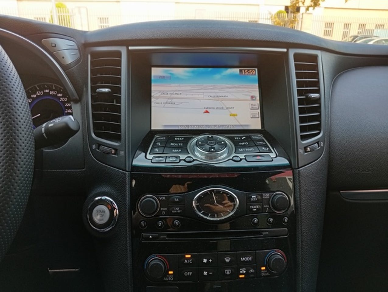 INFINITI FX