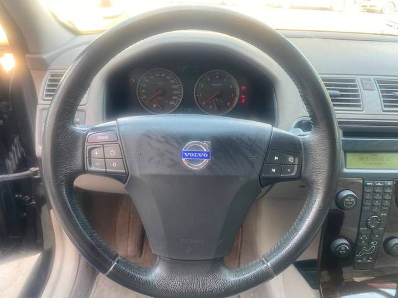 VOLVO S40