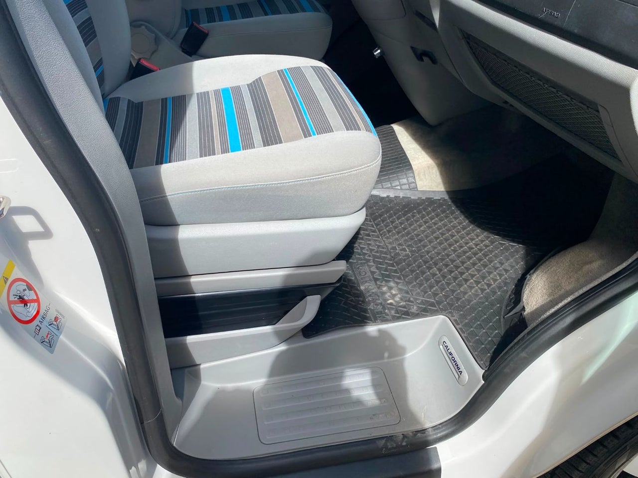 VOLKSWAGEN California