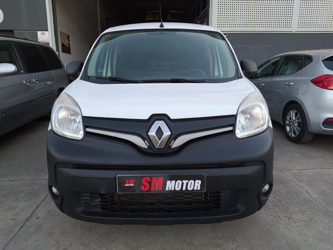 RENAULT Kangoo Furgon
