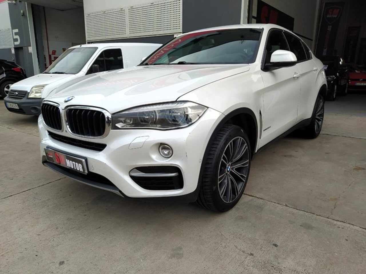 BMW X6