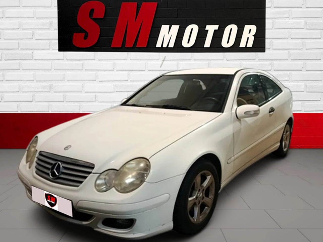 MERCEDES-BENZ Clase C