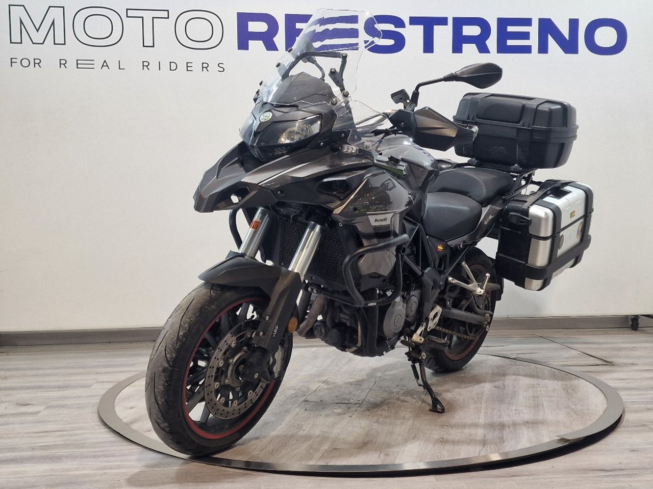 Ver moto BENELLI TRK 502