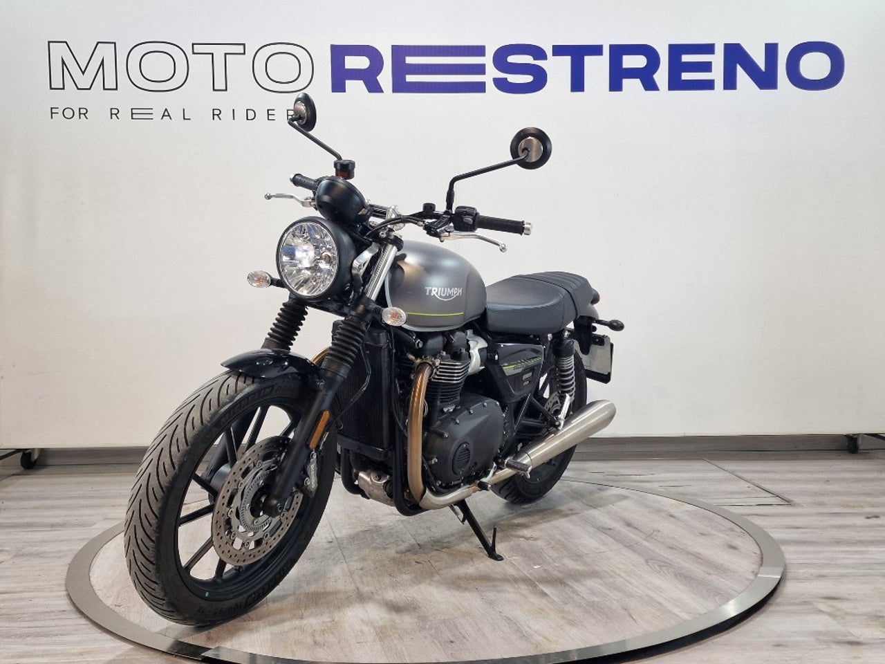 Ver moto TRIUMPH SPEED TWIN 900