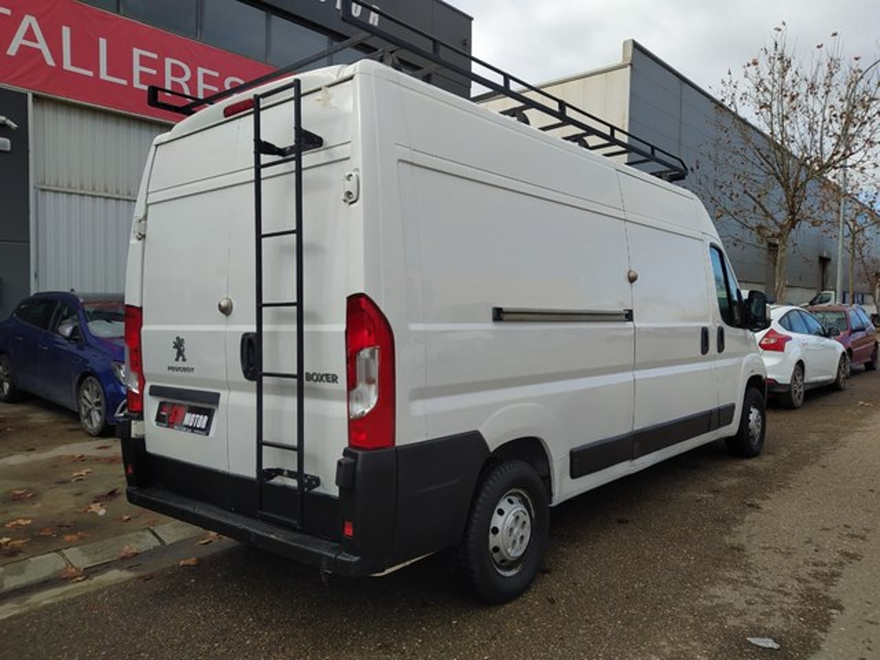 PEUGEOT Boxer