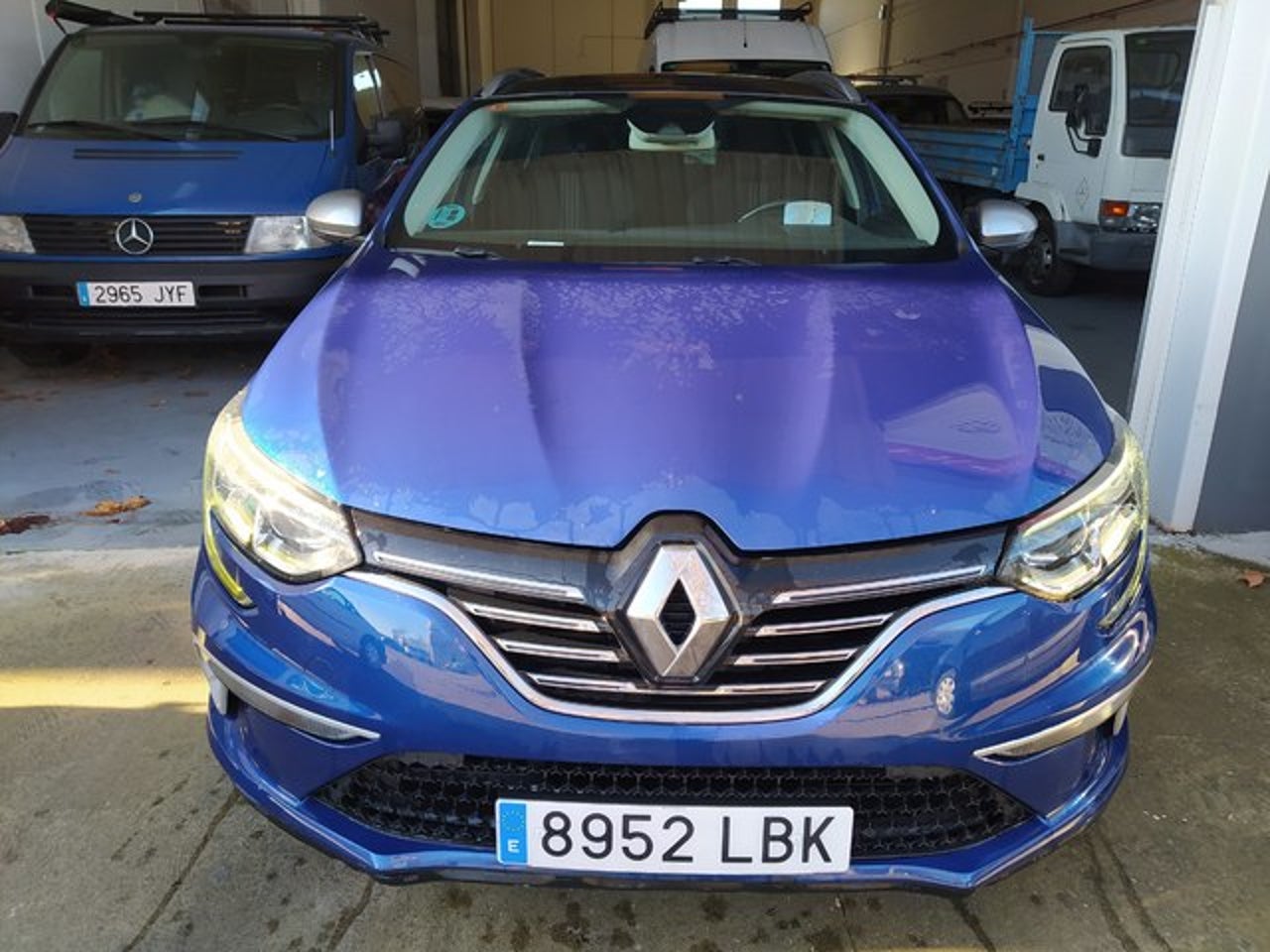 RENAULT Megane