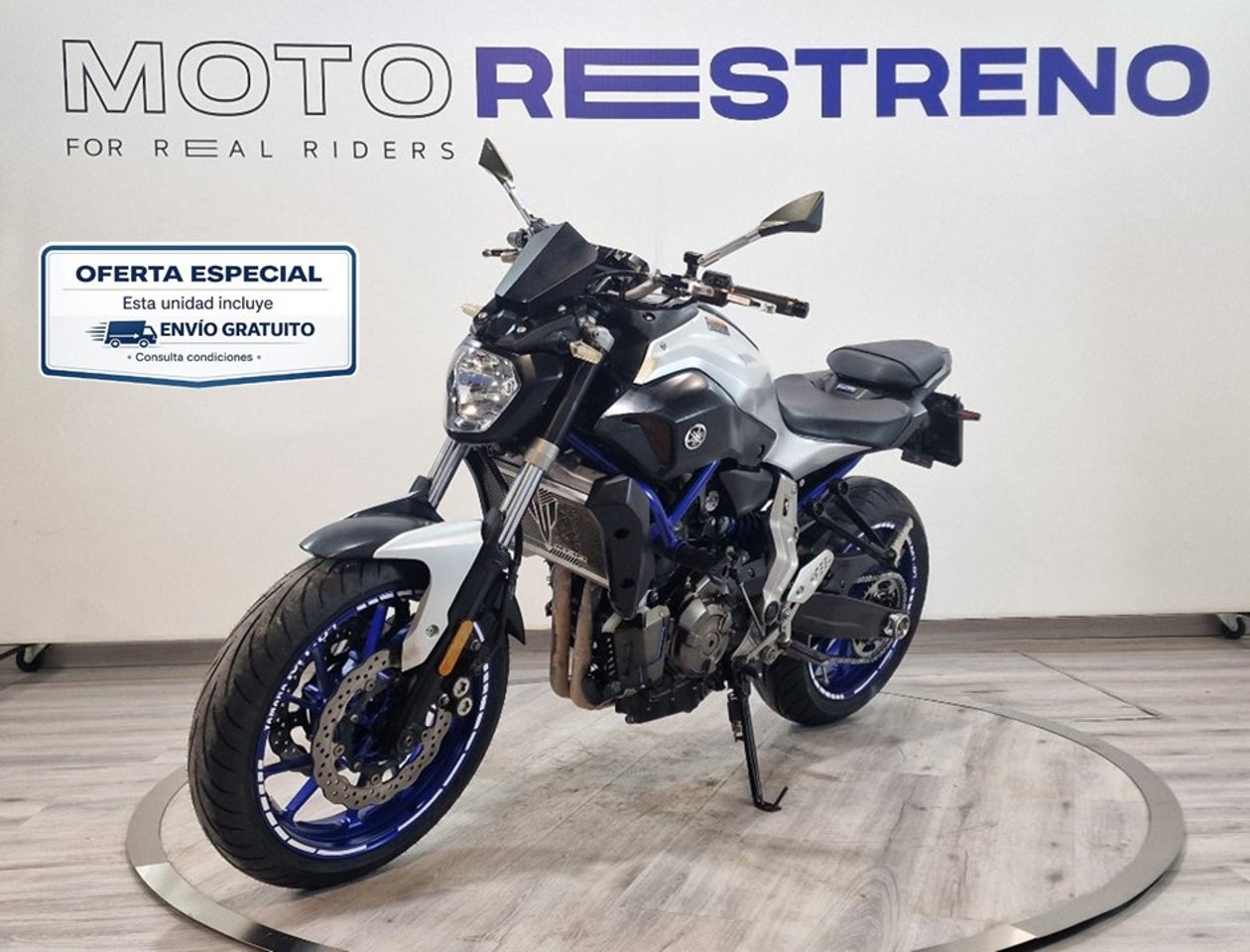 Ver moto YAMAHA MT-07