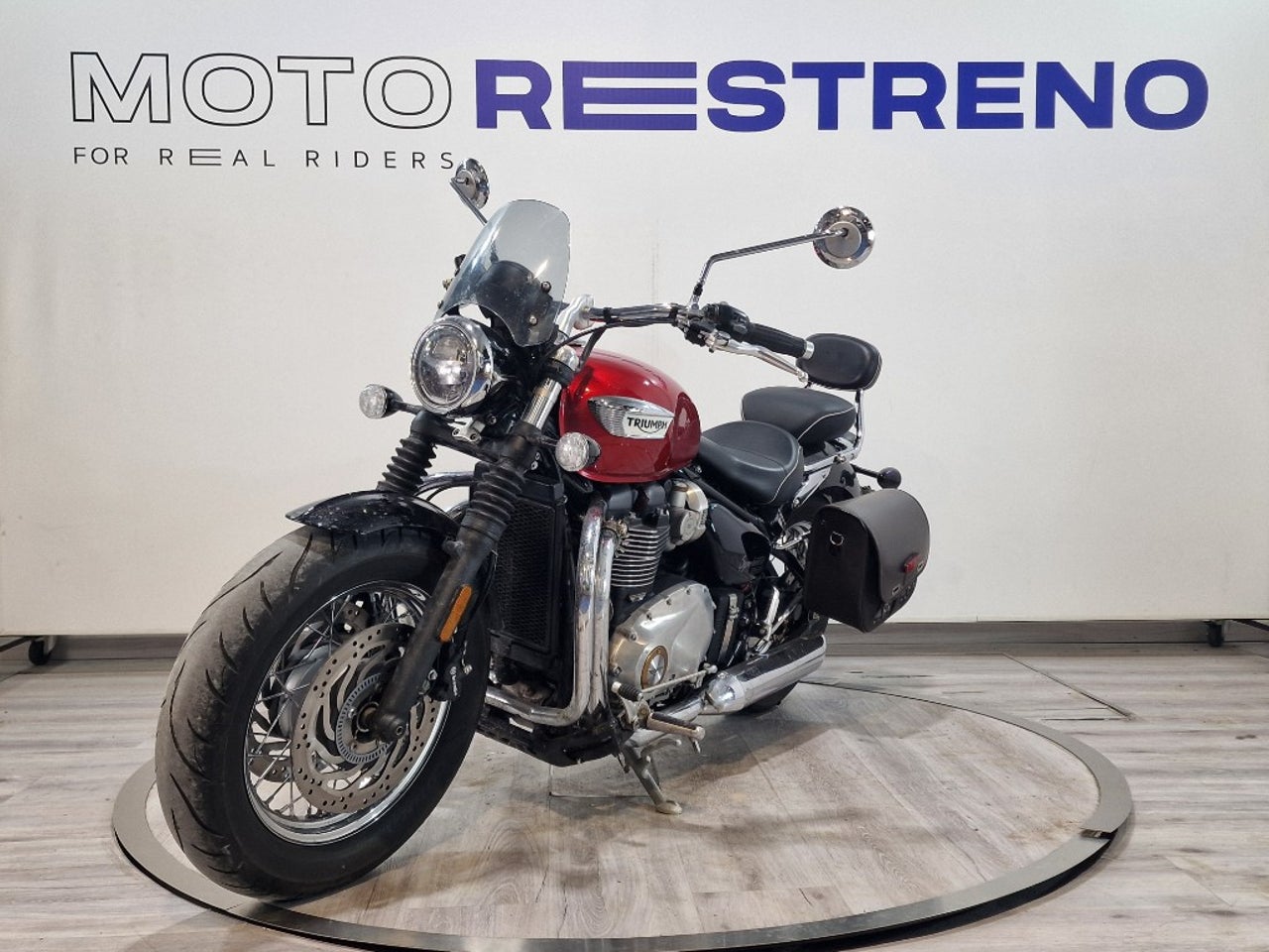Ver moto TRIUMPH BONNEVILLE SPEEDMASTER