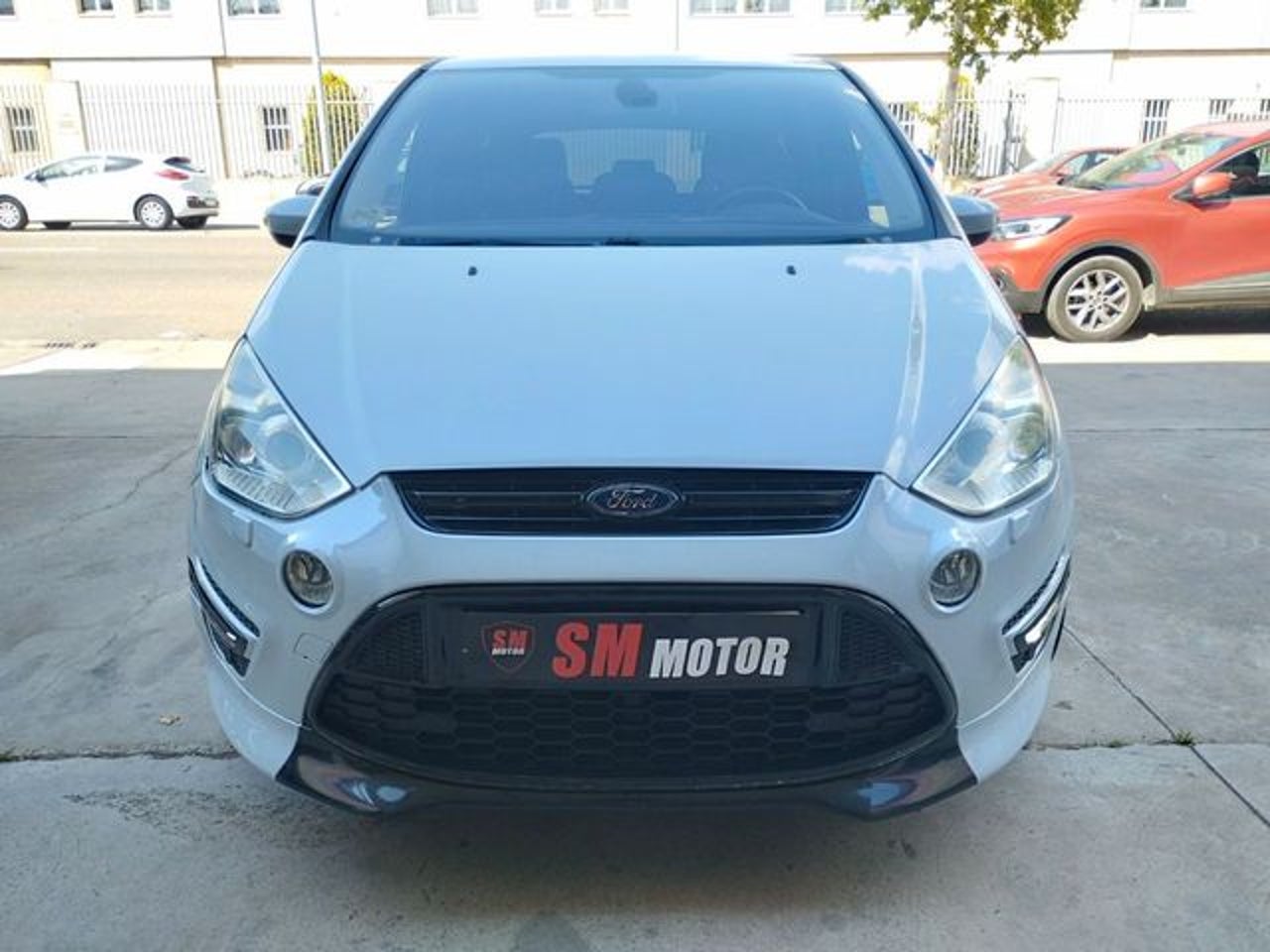 FORD SMAX