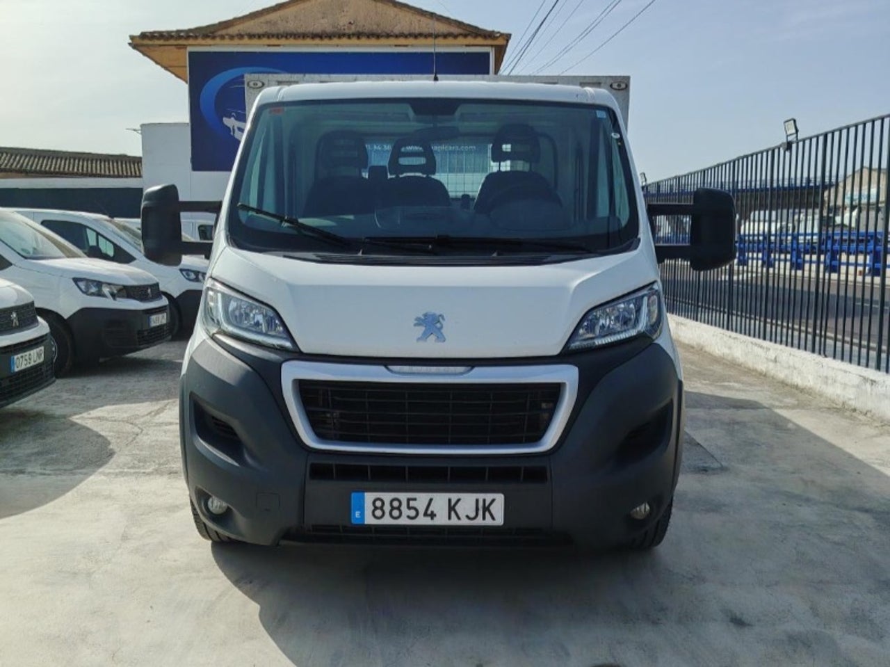 PEUGEOT Boxer