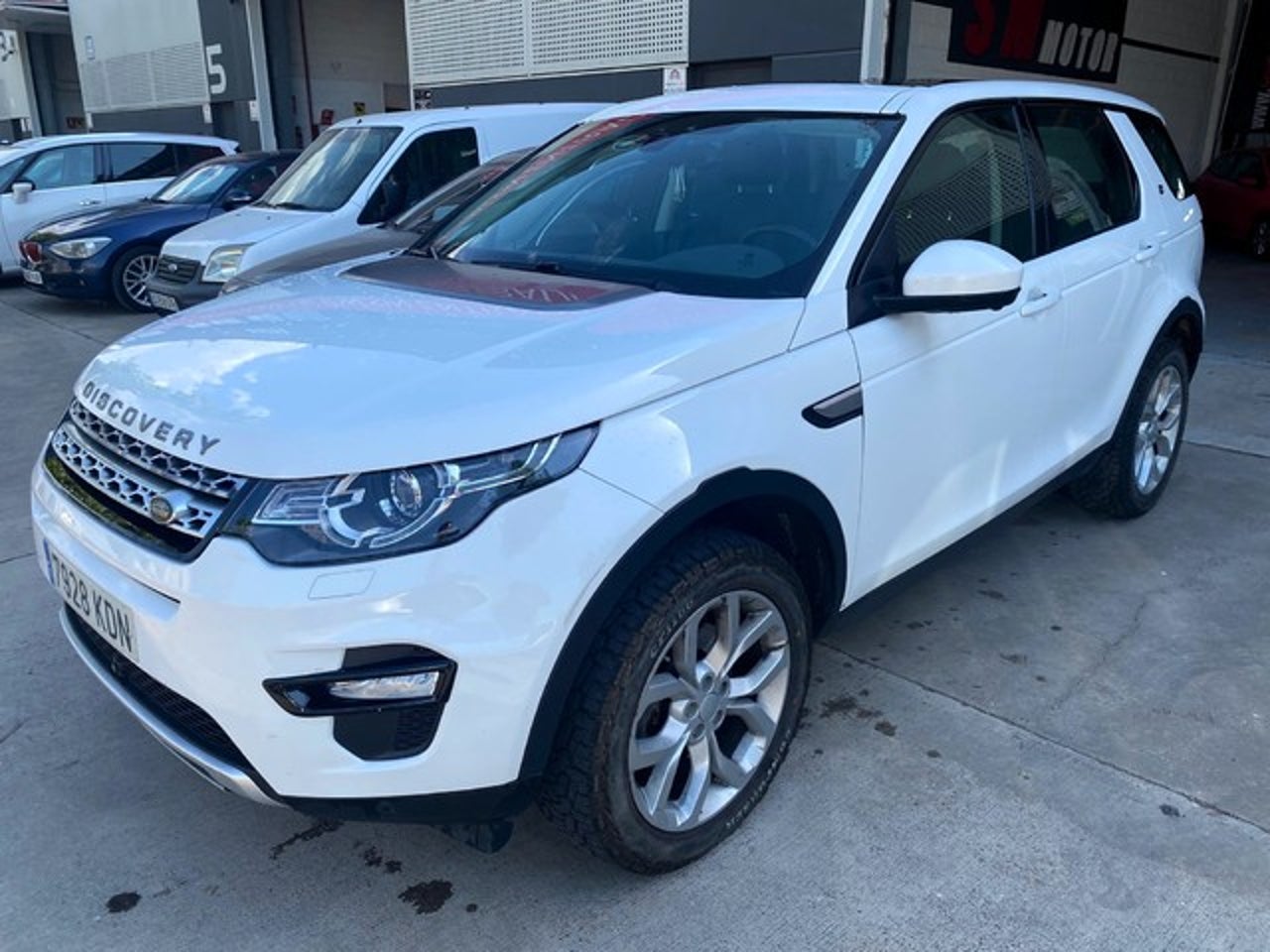 LAND-ROVER Discovery Sport
