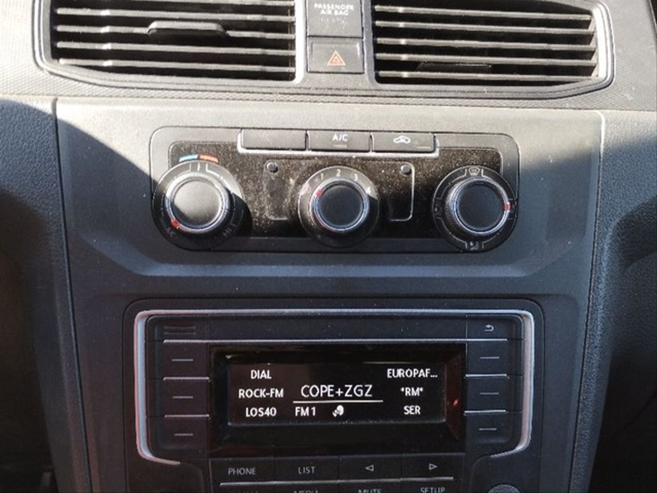 VOLKSWAGEN Caddy