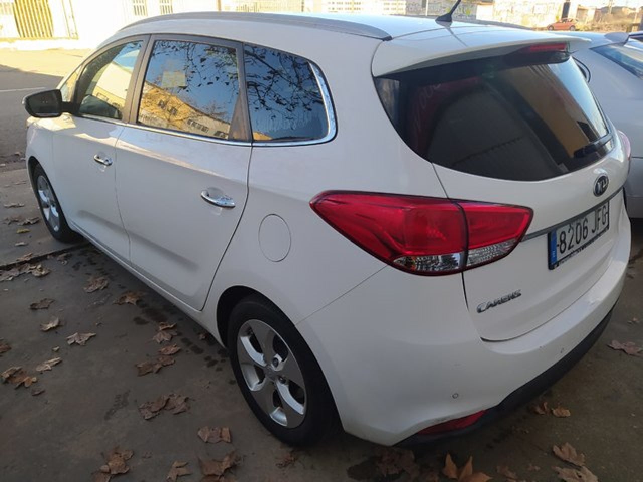 KIA Carens