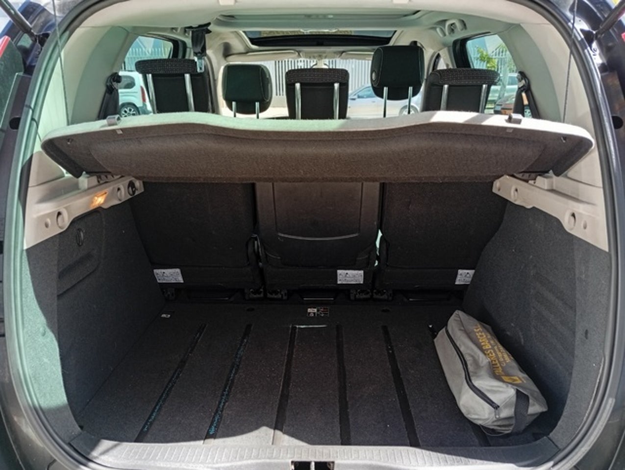 RENAULT Scenic