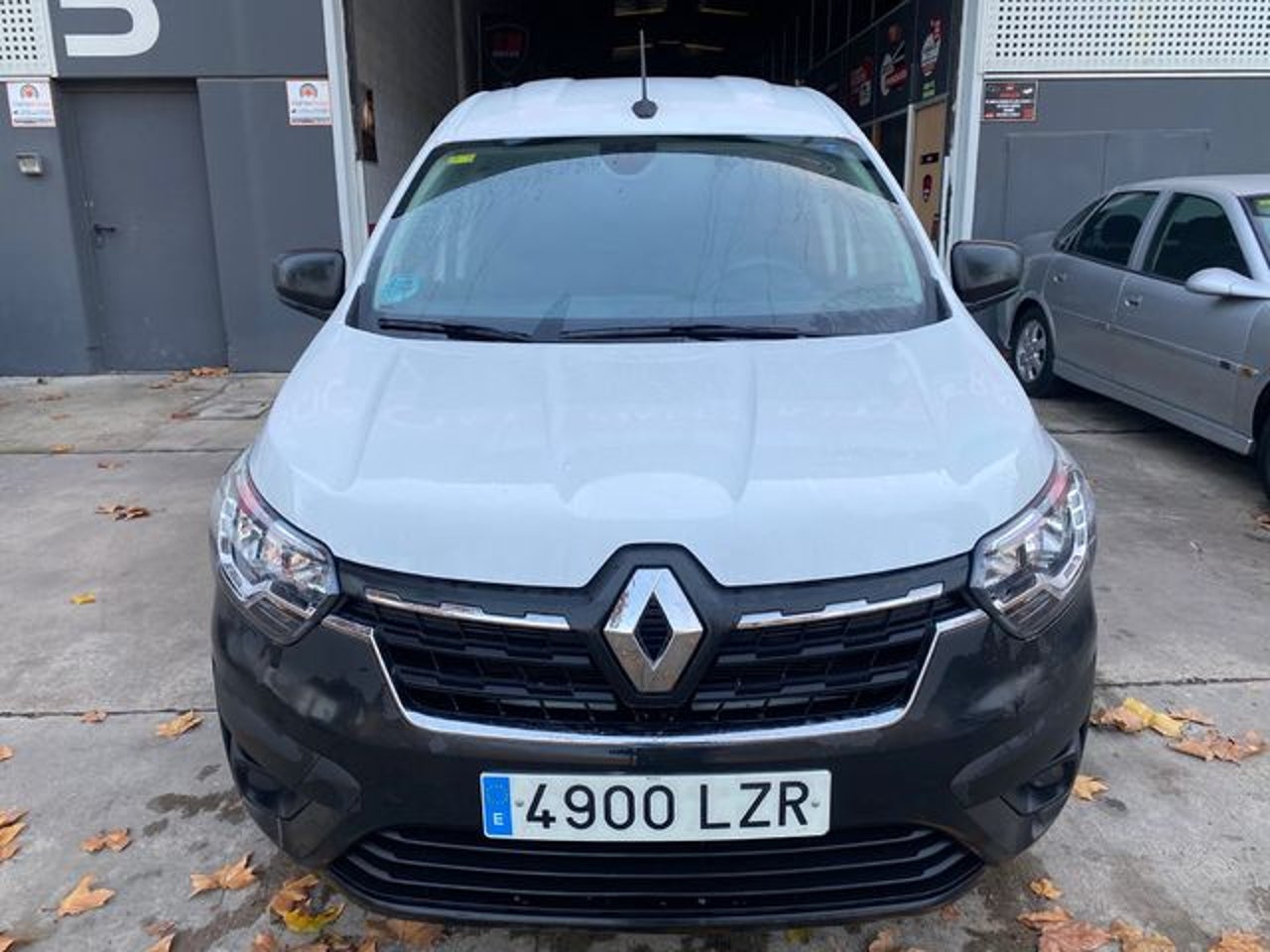 RENAULT Express