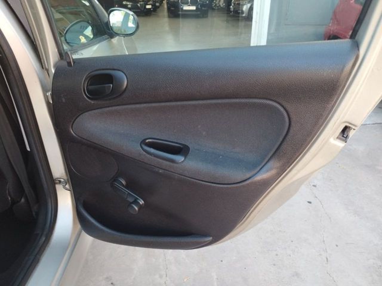 PEUGEOT 206 SW