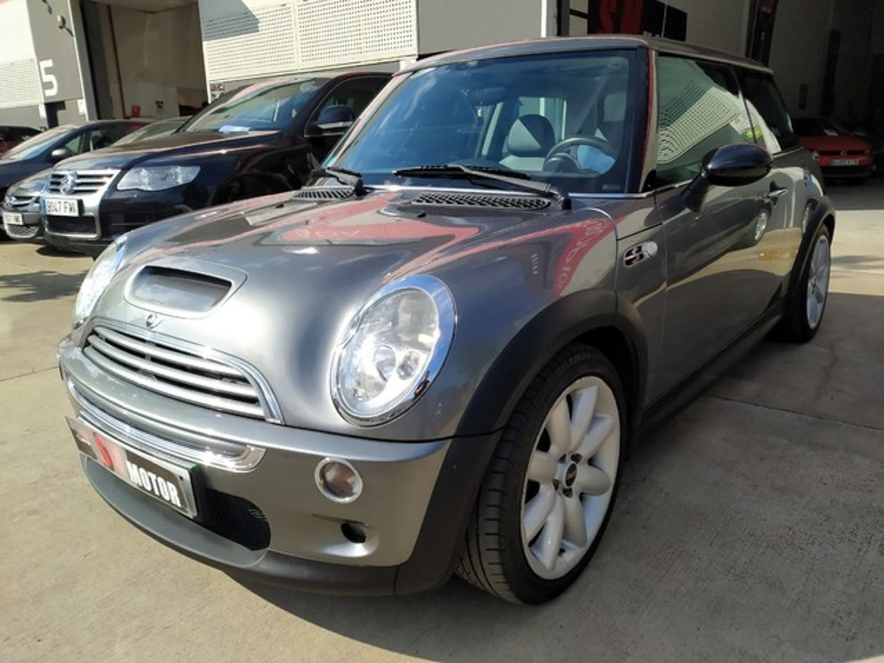 MINI MINI