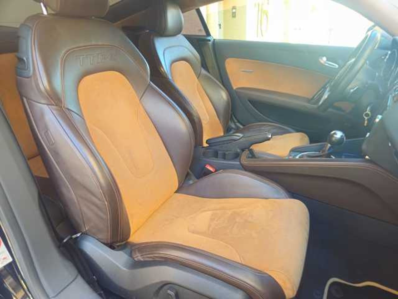 AUDI TT