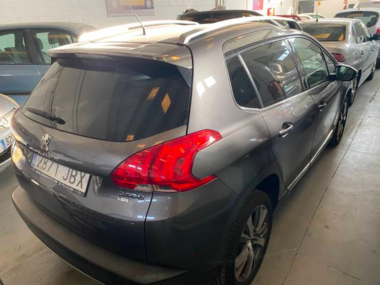 PEUGEOT 2008