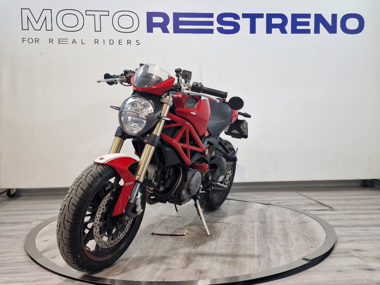 Ver moto DUCATI MONSTER 1100 EVOVersión 2011 - 2014
