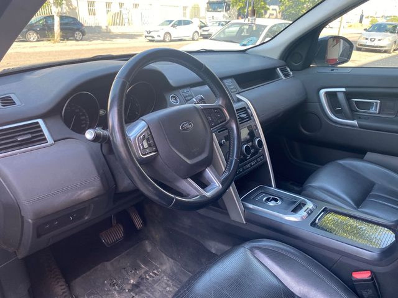 LAND-ROVER Discovery Sport
