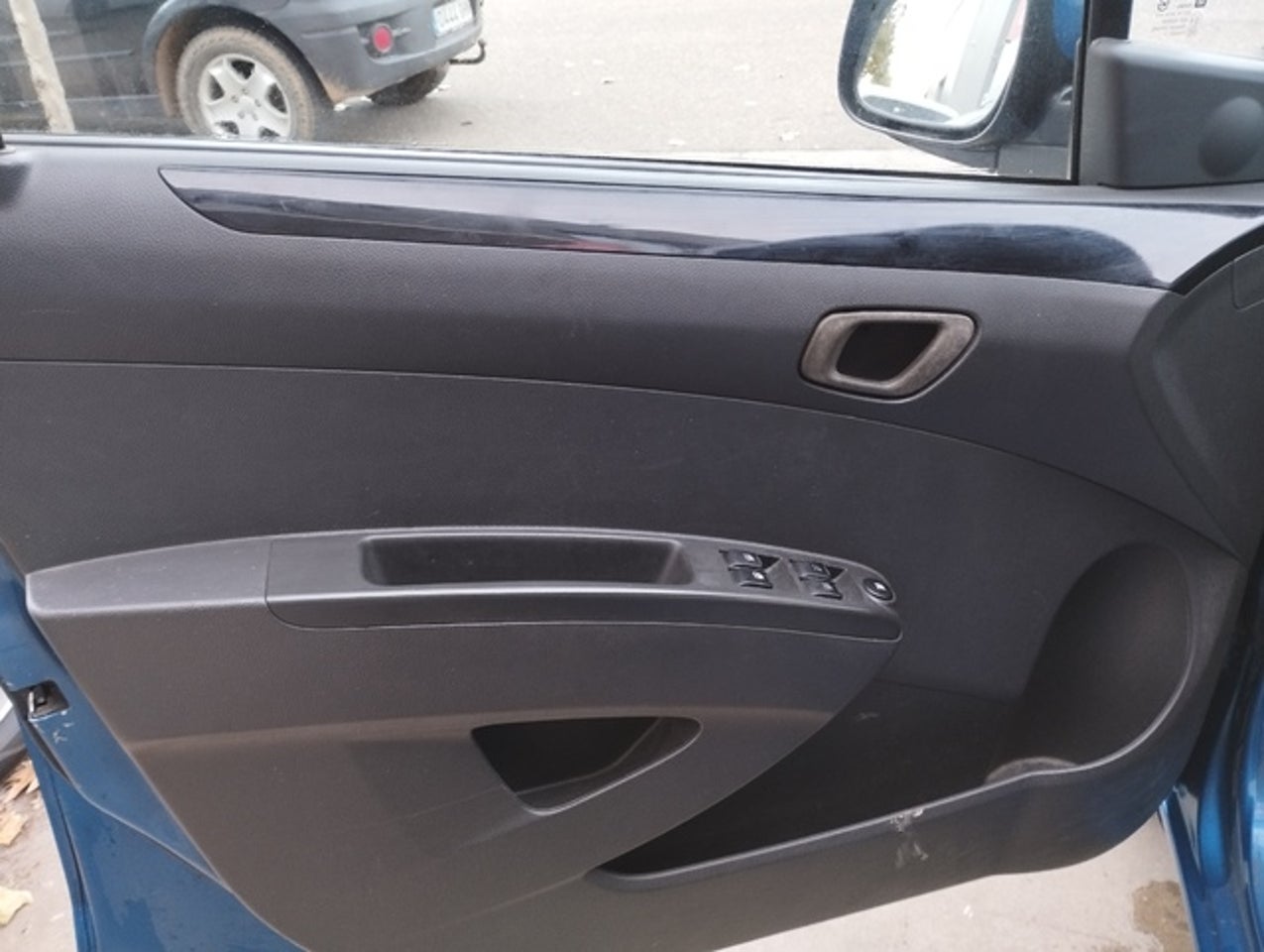 CHEVROLET Spark