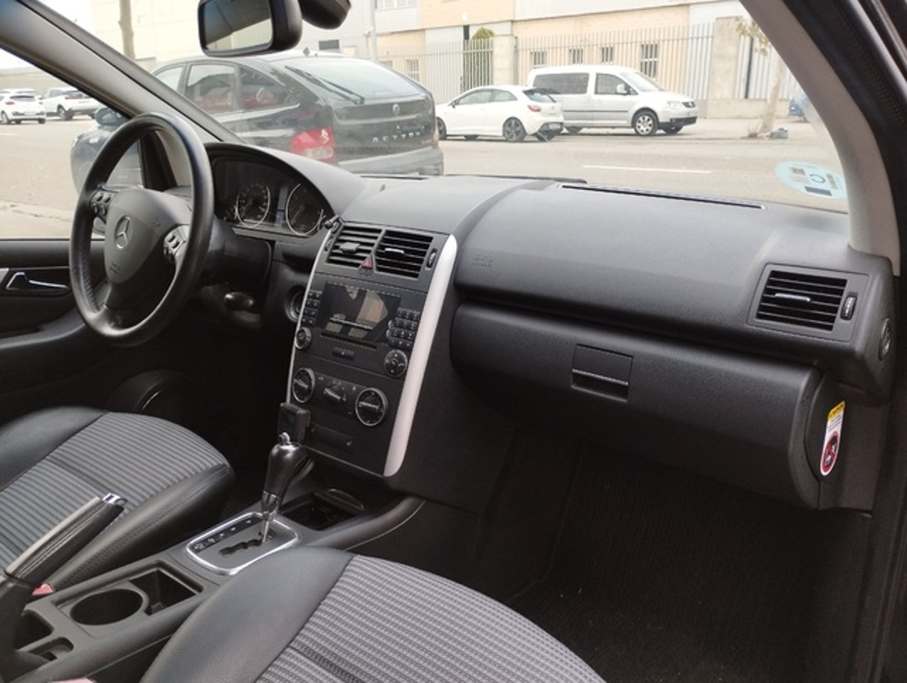 MERCEDES-BENZ Clase A