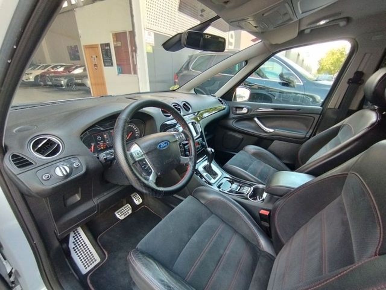 FORD SMAX