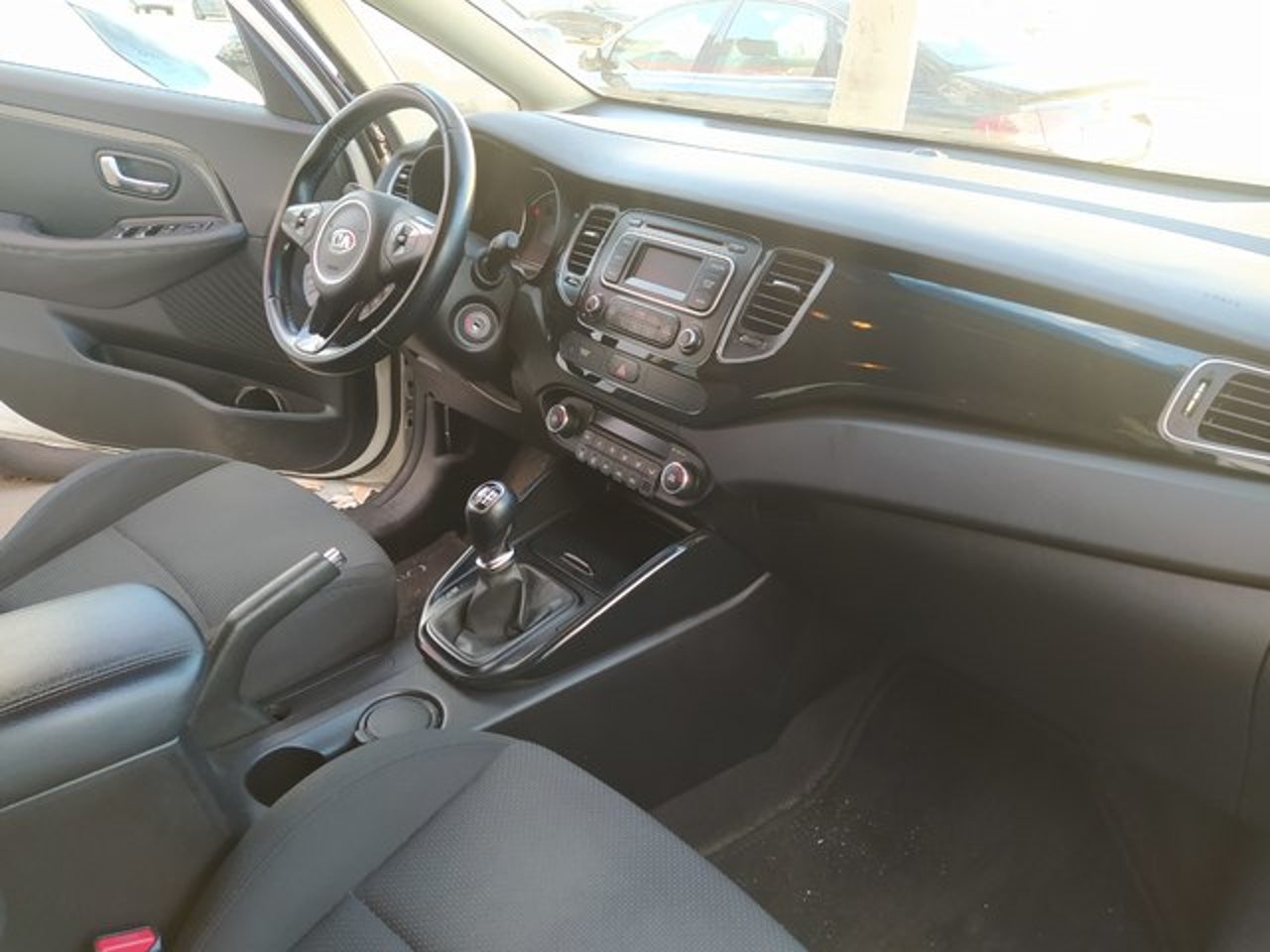 KIA Carens