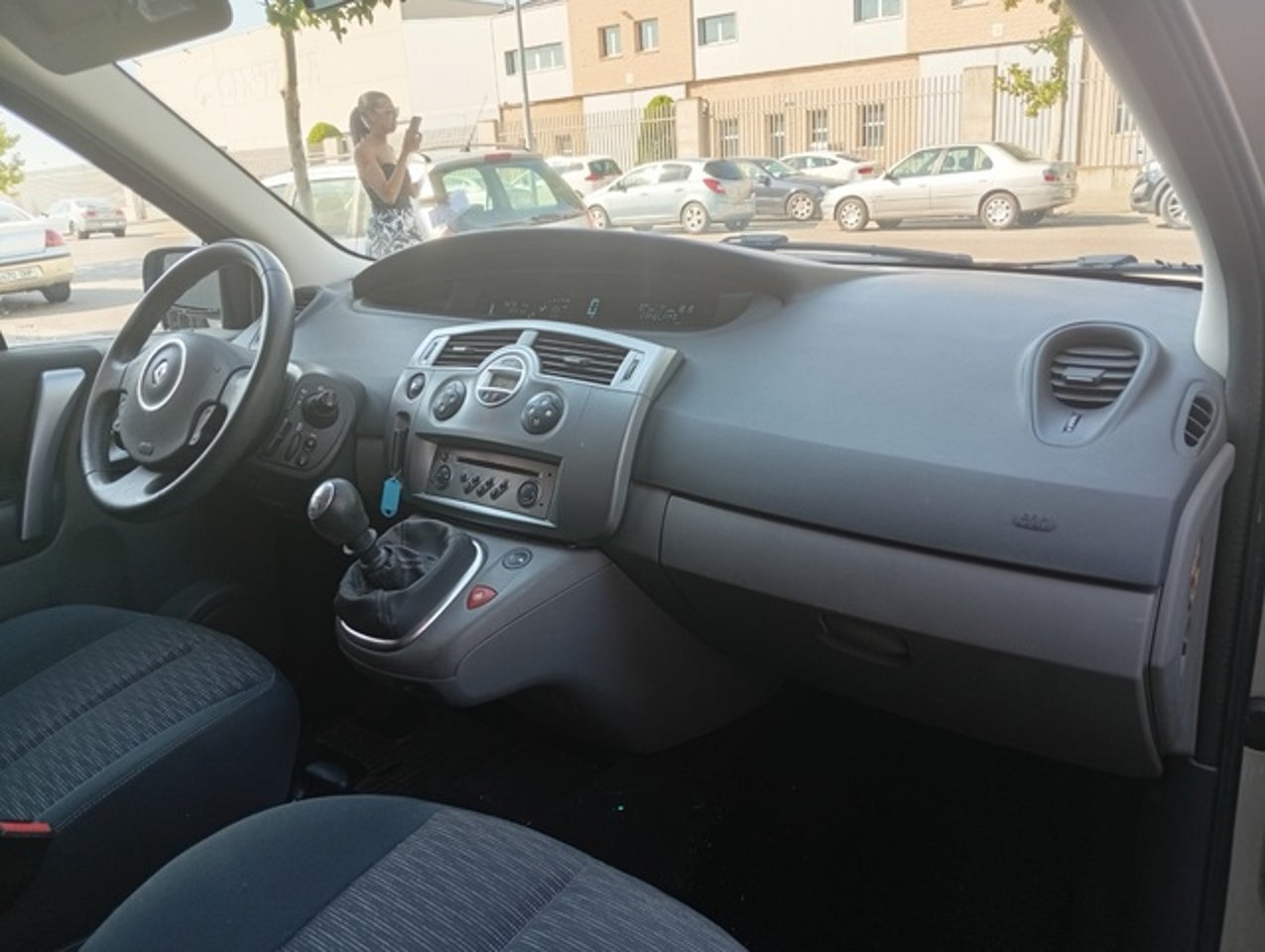 RENAULT Grand Scenic