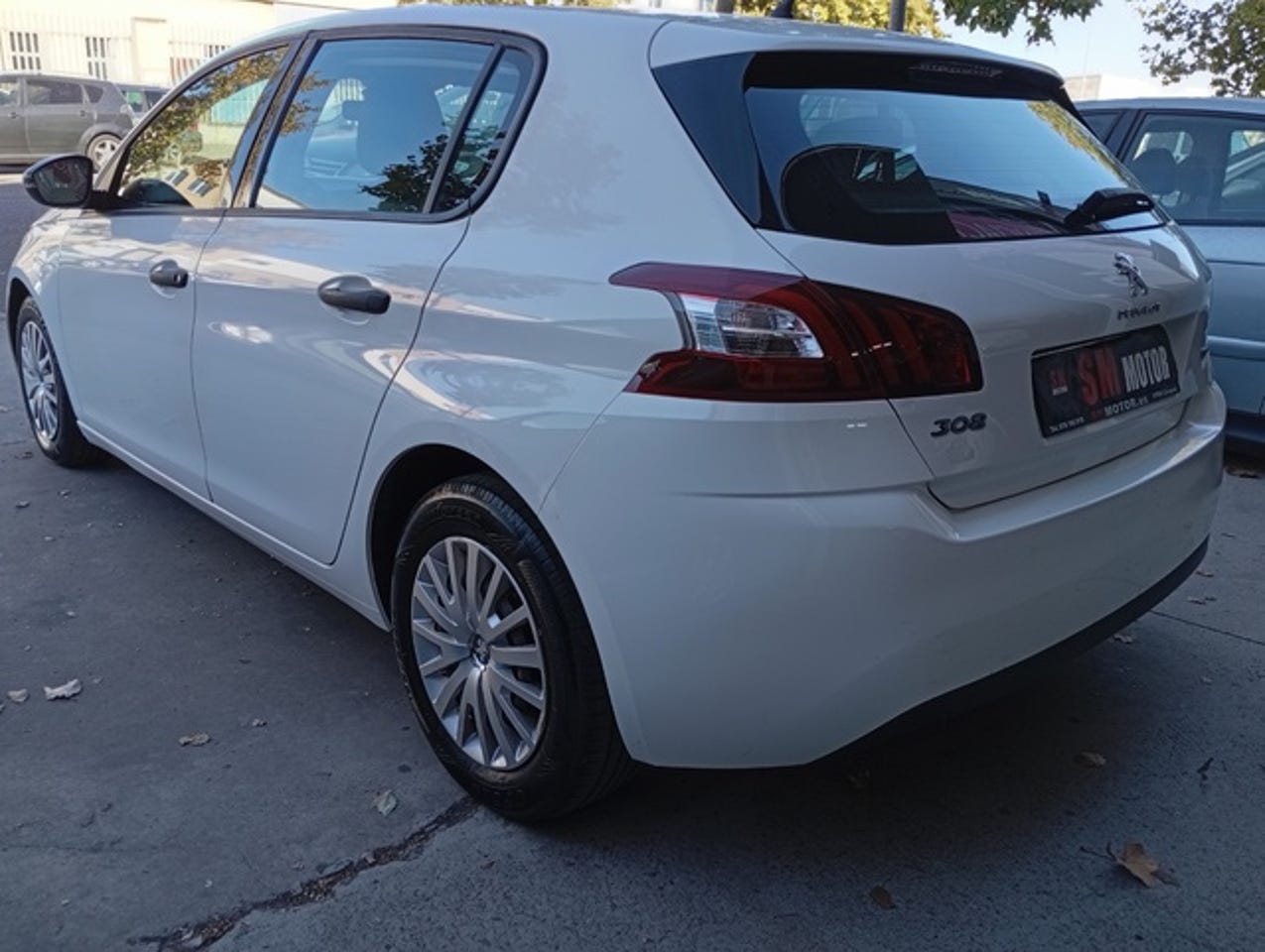 PEUGEOT 308