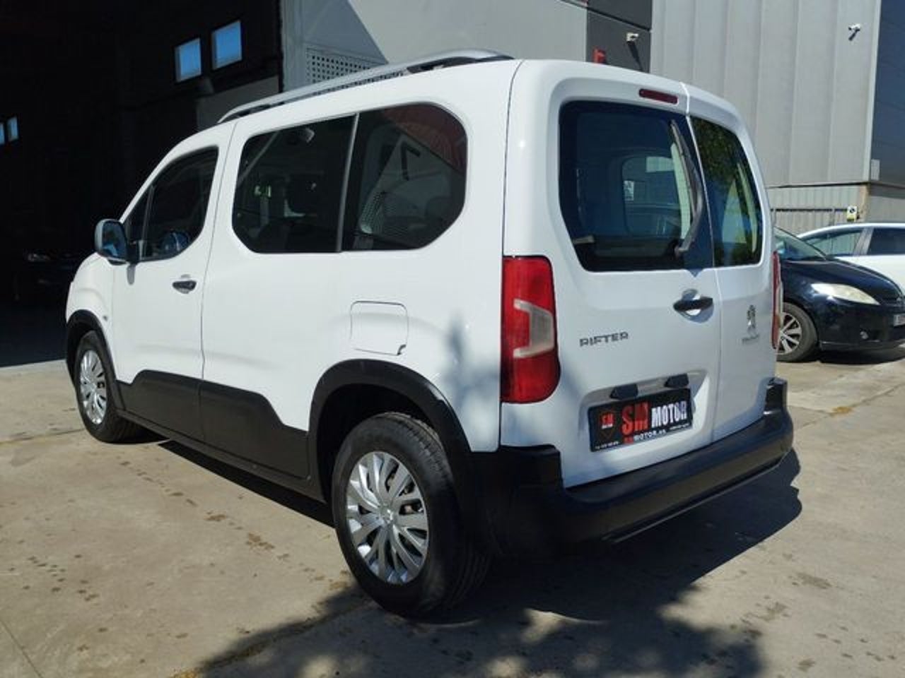PEUGEOT Rifter